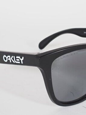 Oakley Frogskins Black Polarized Sunglasses OO9013 Matte Black 55